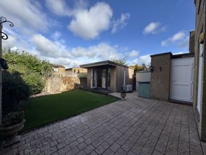 Patio- click for photo gallery